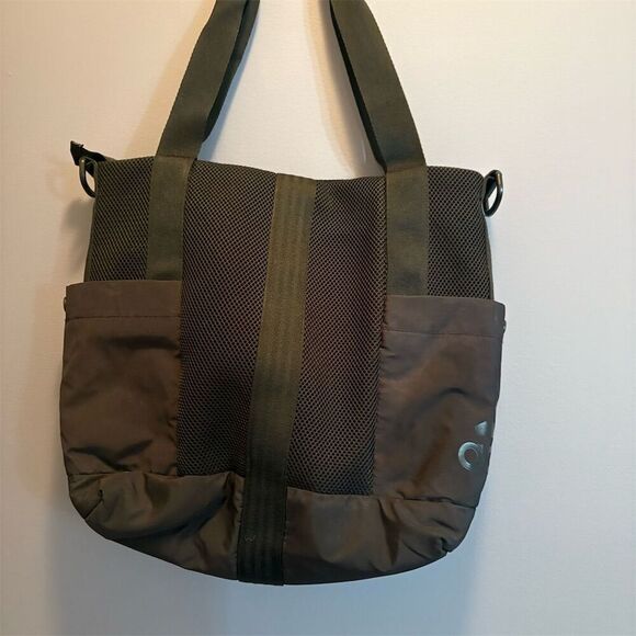 Adidas Handbags - Adidas Quilted Tote Bag Black Unisex Spacious Interior Durable Straps